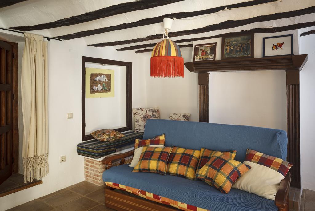La Casa Del Tio Venancio Casa de hóspedes Caracenilla Exterior foto